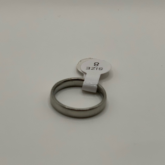 Size 8 Stainless Steel ring - Picture 3 of 5